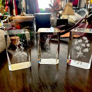 Beautiful etched paper weights